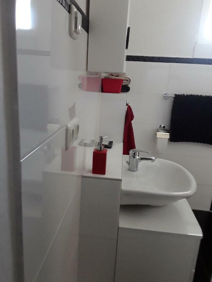 All-In-One-Studio Apartment Henstedt-Ulzburg Luaran gambar